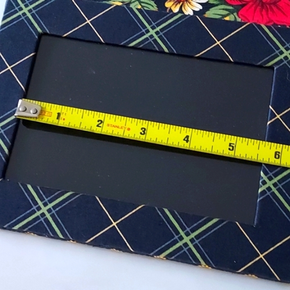 VERA BRADLEY Quilted Travel Double Picture Frame - Picture 8 of 8